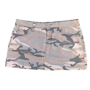 Mossimo camo stretch y2k mini skirt, size large